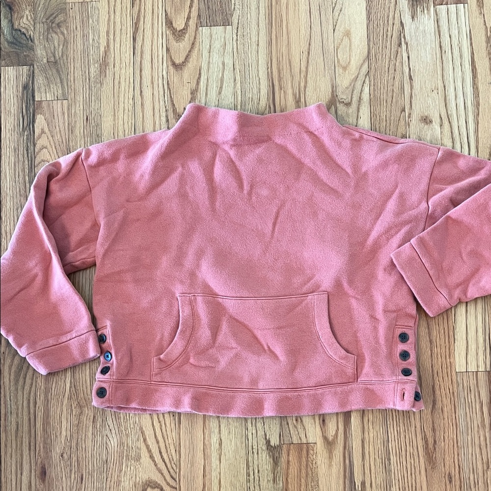 Madewell salmon color Sweatshirt with Button Details